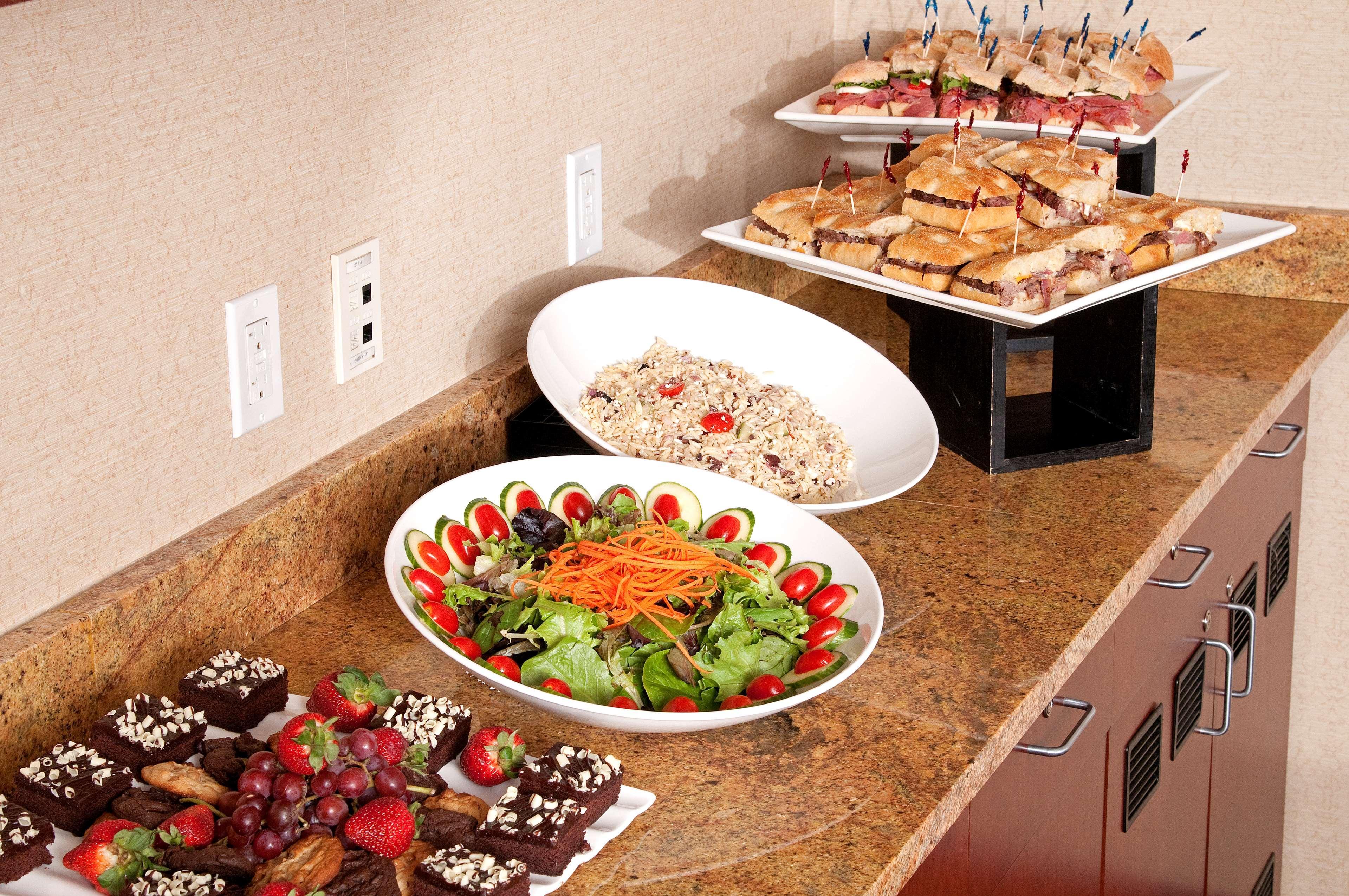 Hilton Garden Inn Albany Medical Center Dış mekan fotoğraf