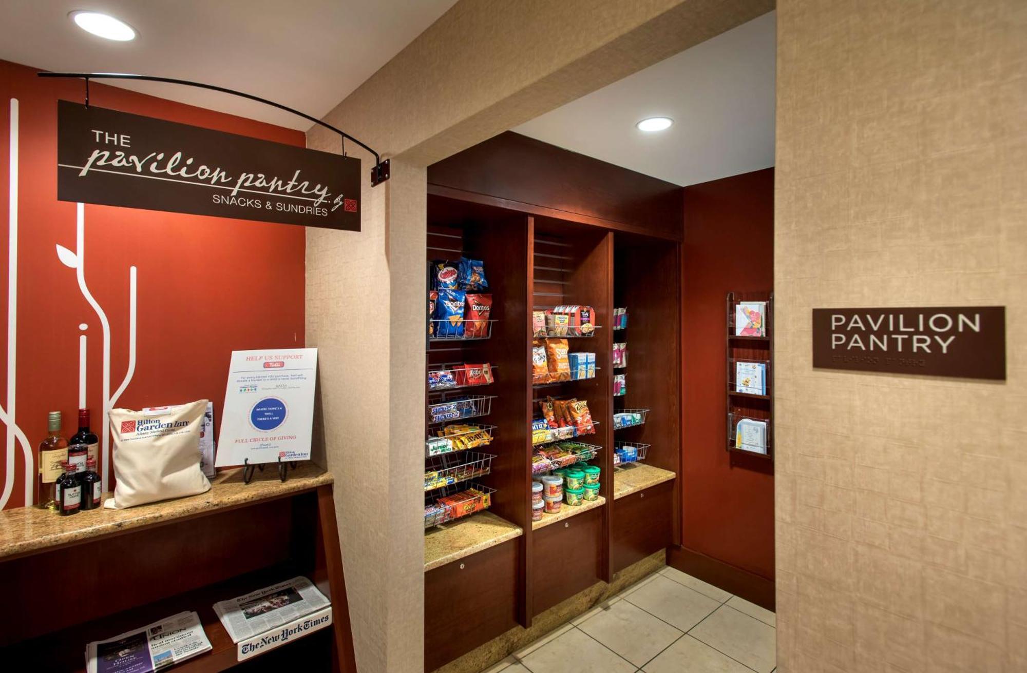 Hilton Garden Inn Albany Medical Center Dış mekan fotoğraf
