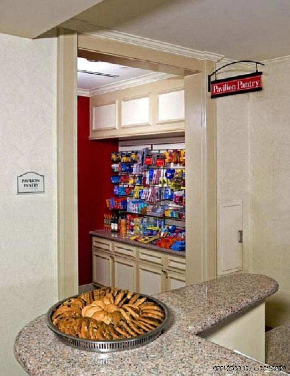 Hilton Garden Inn Albany Medical Center Konforlar fotoğraf