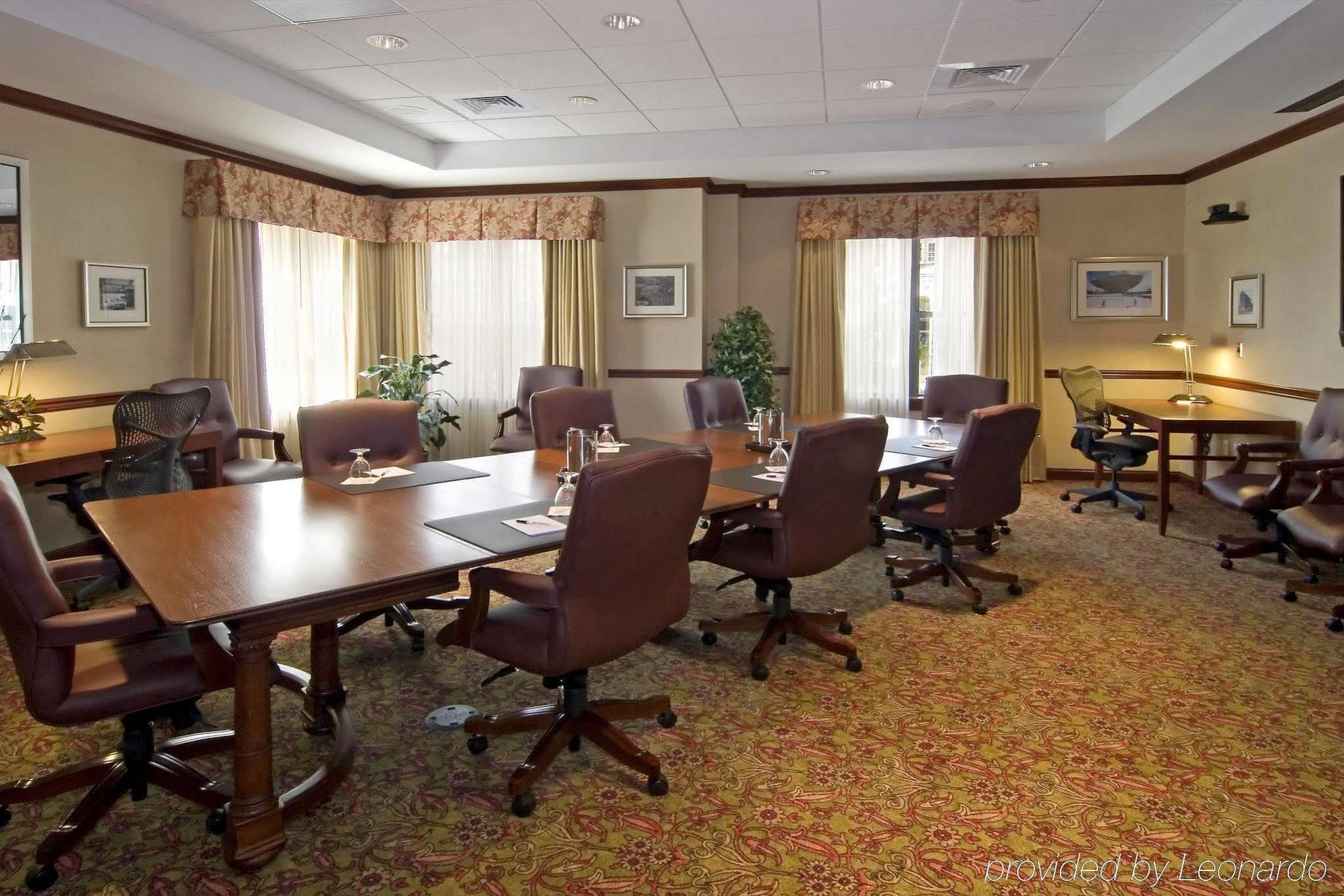 Hilton Garden Inn Albany Medical Center Konforlar fotoğraf